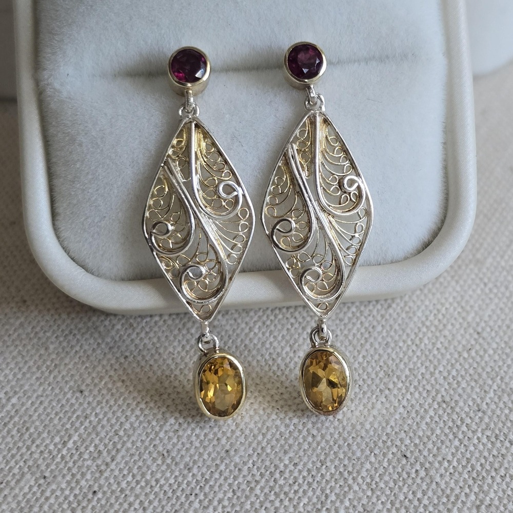 Vintage-Inspired Sterling Silver Filigree Earrings with Citrine & Garnet - Picture 5 of 12